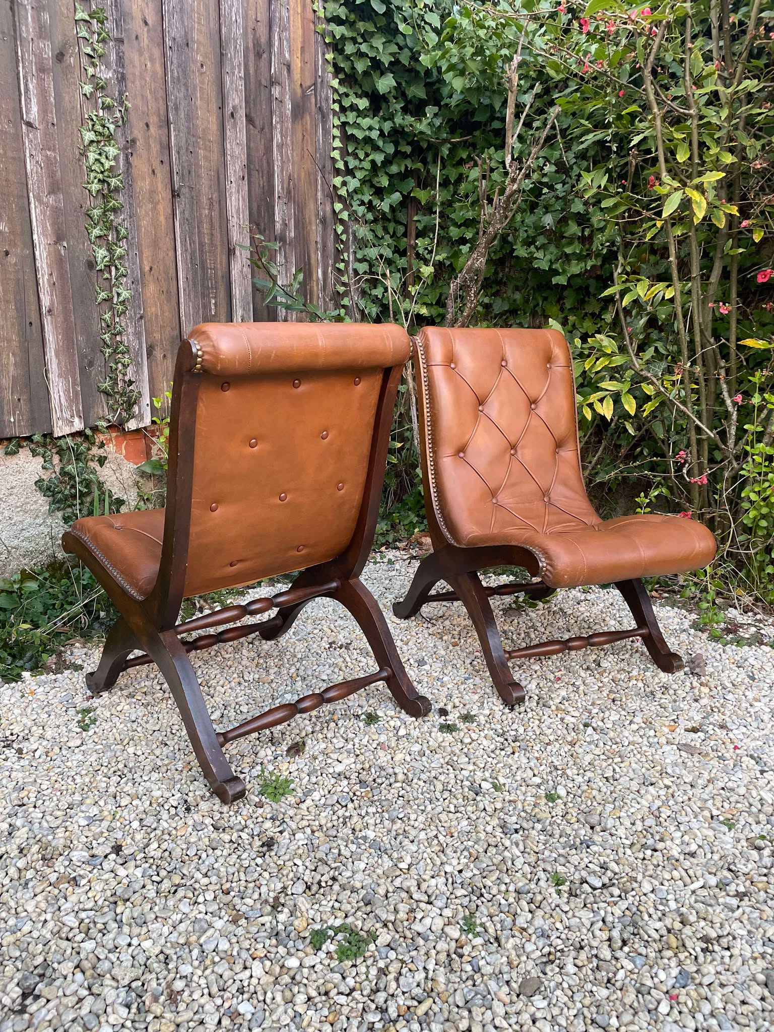 Fauteuils chesterfields