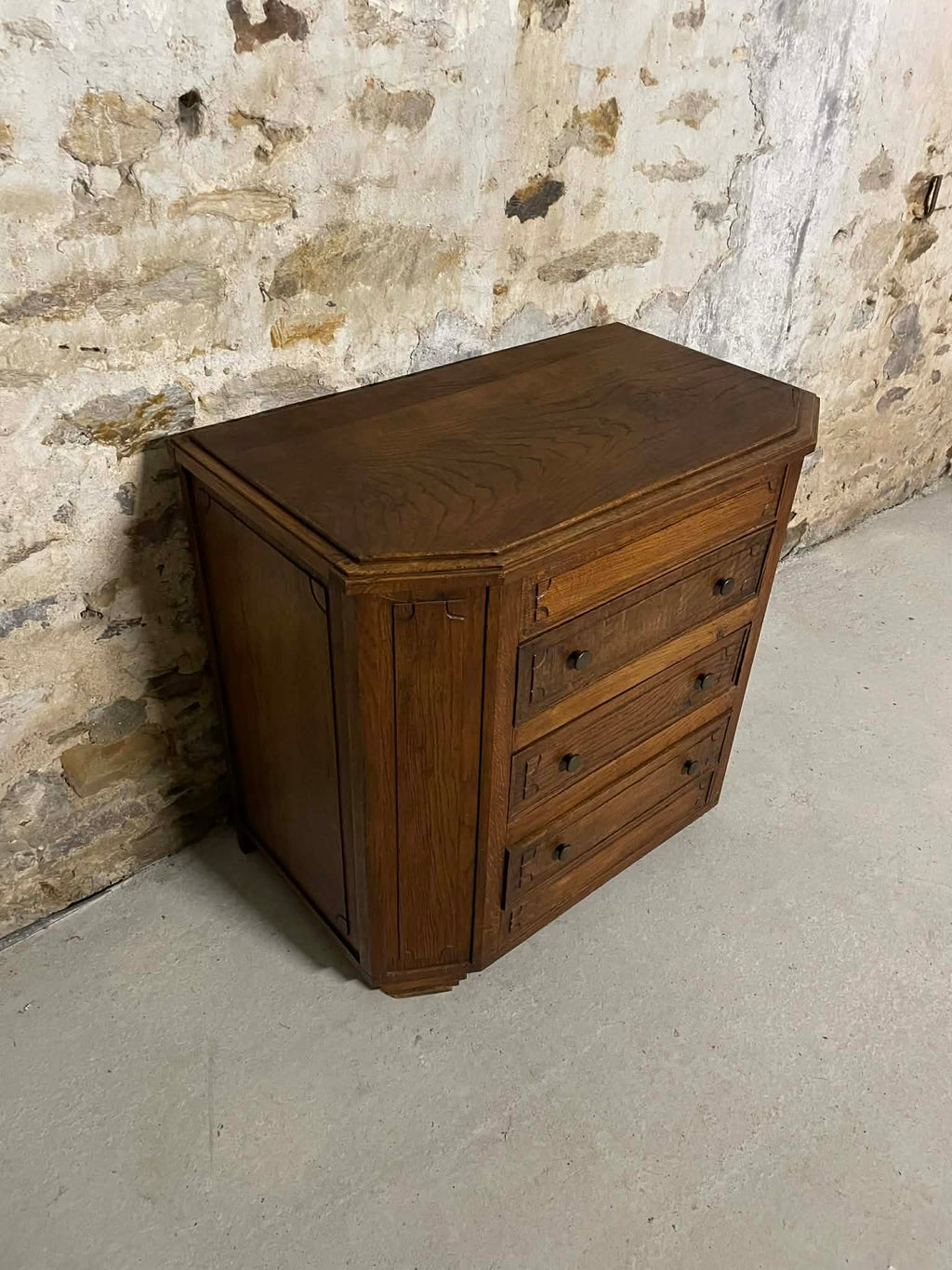 Commode en chêne massif 4 tiroirs style campagne chic