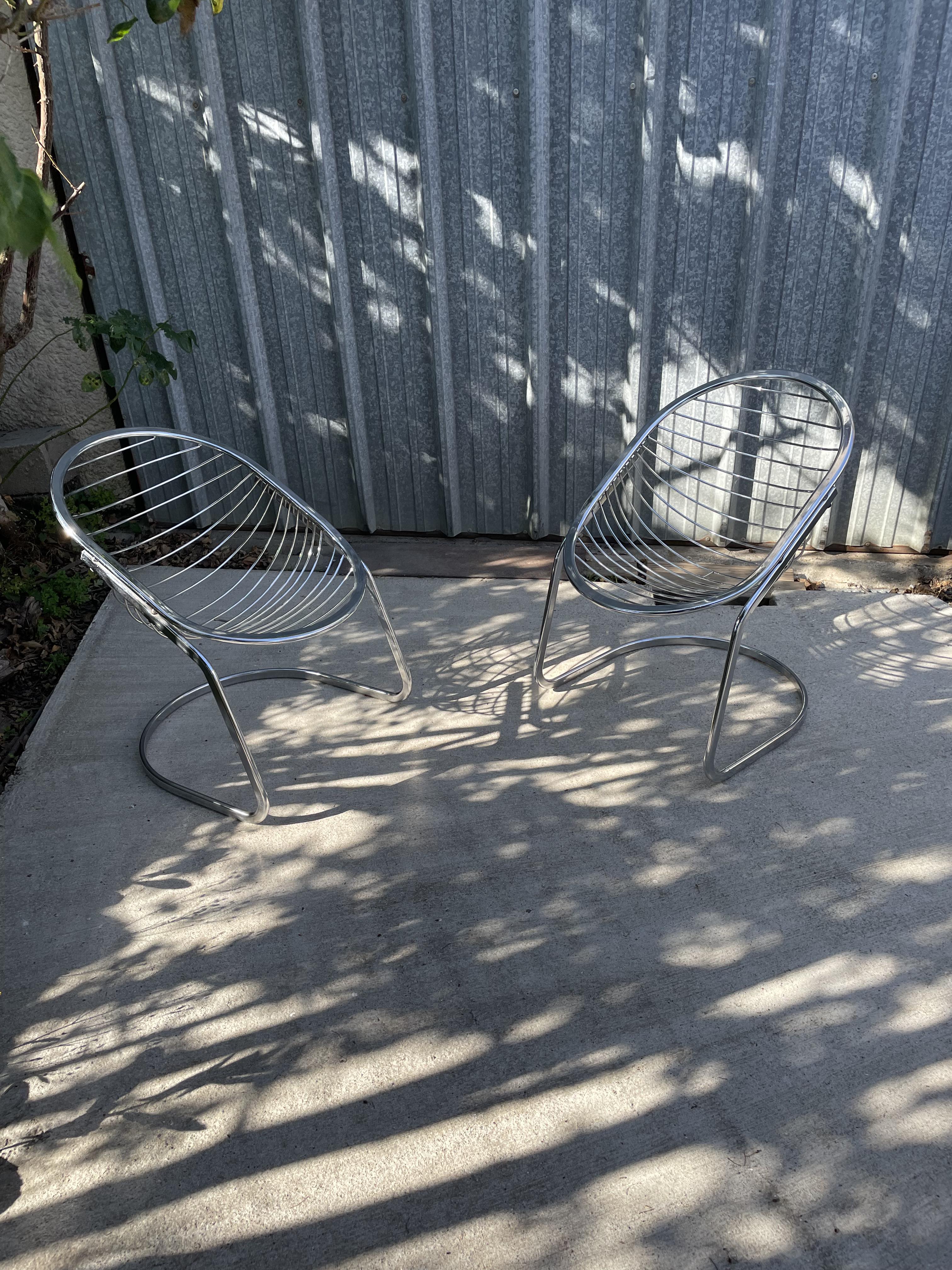 Fauteuils Egg Rinaldi