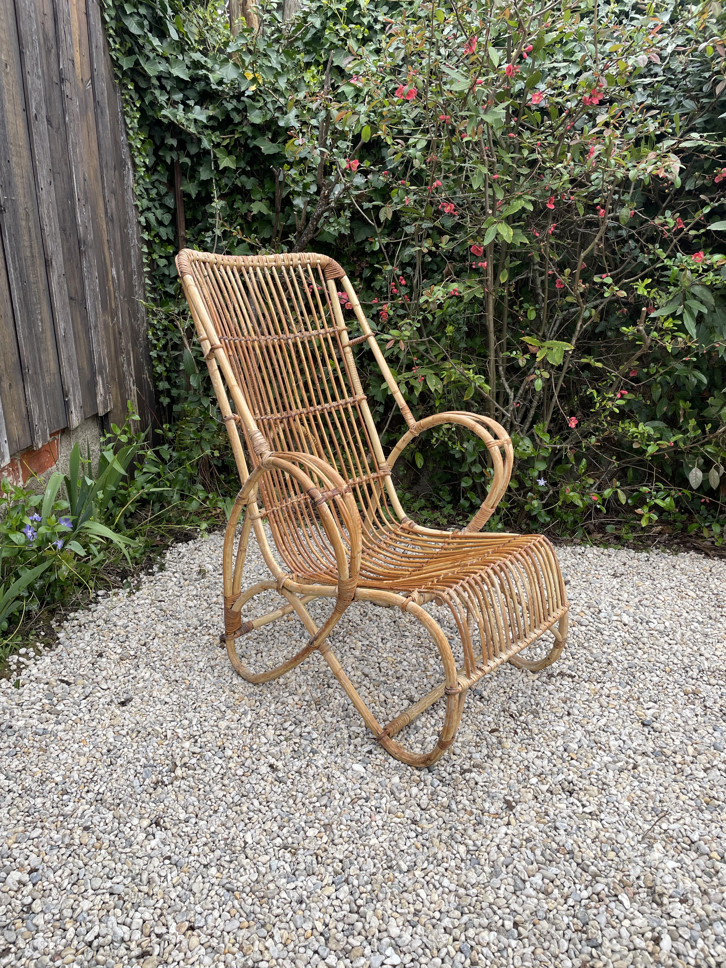 Grand fauteuil en rotin