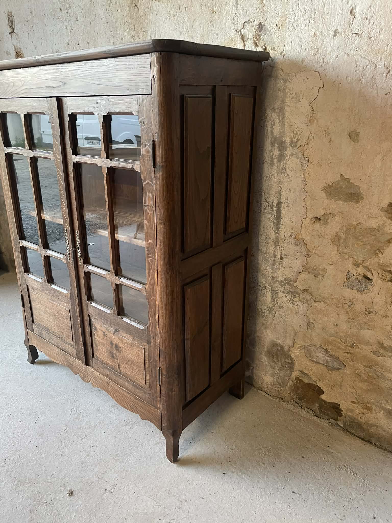 Vitrine ancienne en chêne