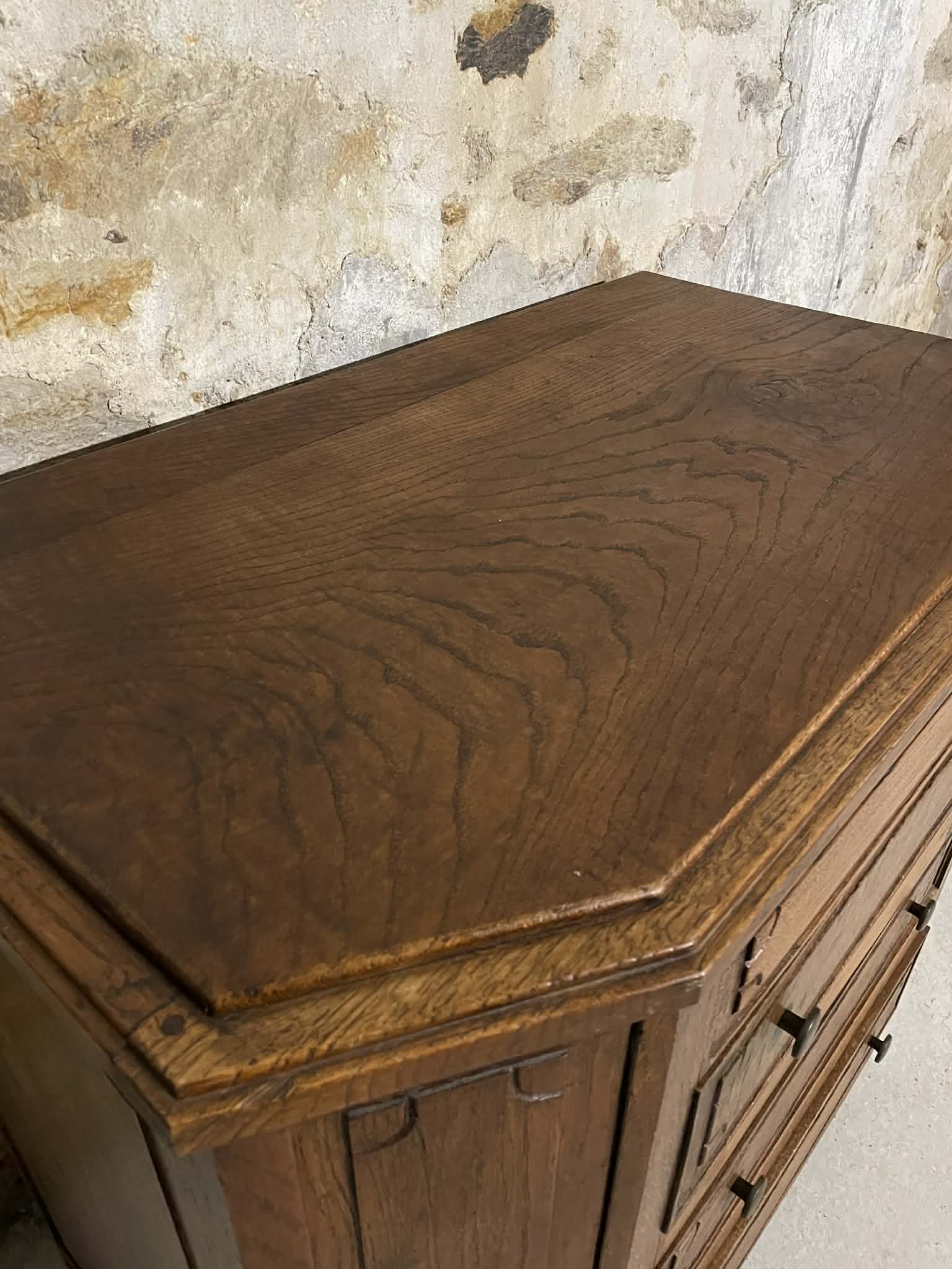 Commode en chêne massif 4 tiroirs style campagne chic