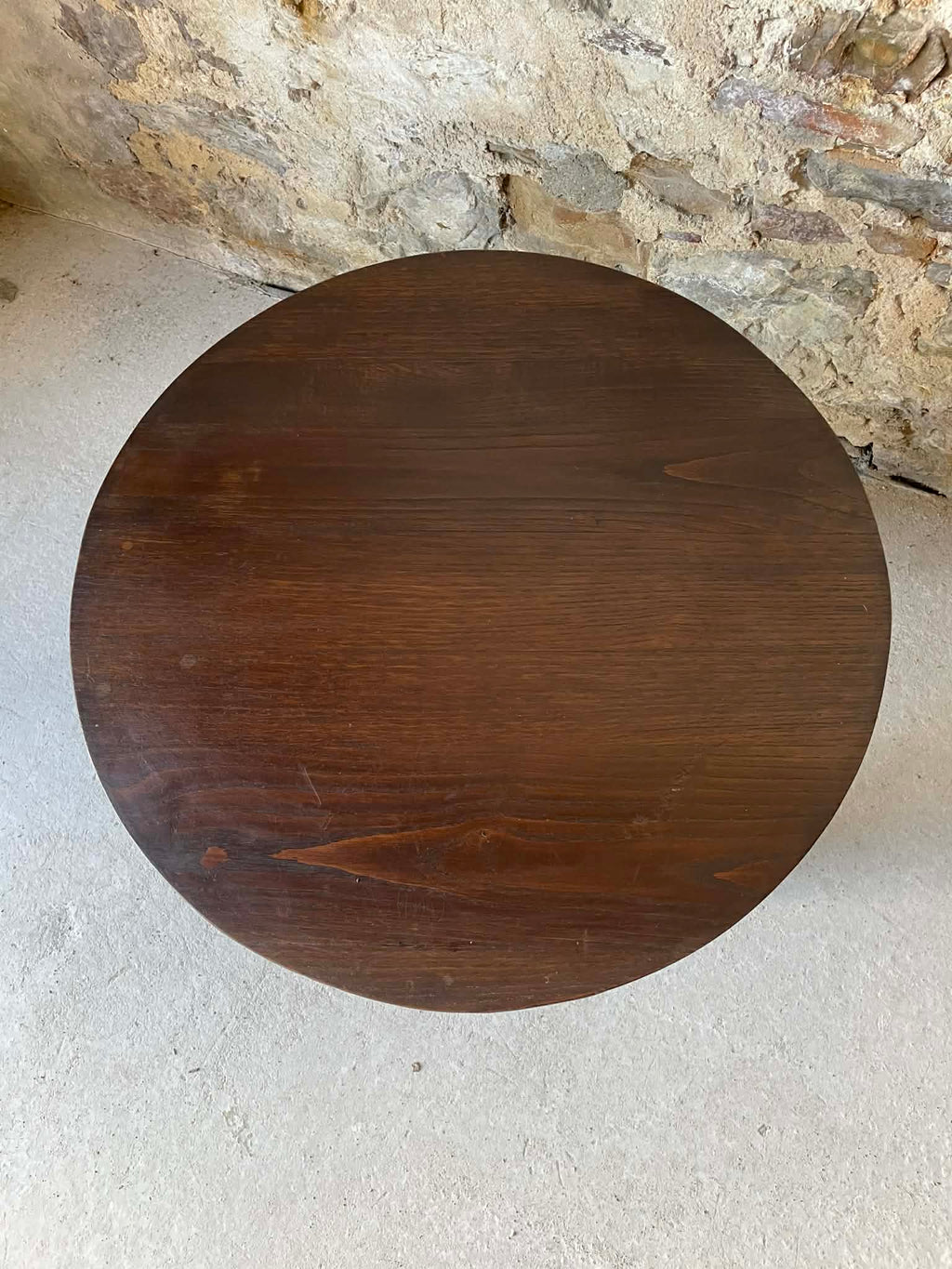 Table basse ronde en bois pieds tournés