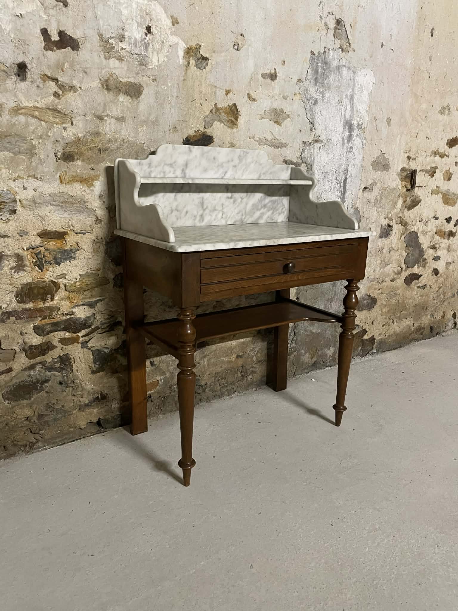 Coiffeuse ancienne en bois et marbre blanc