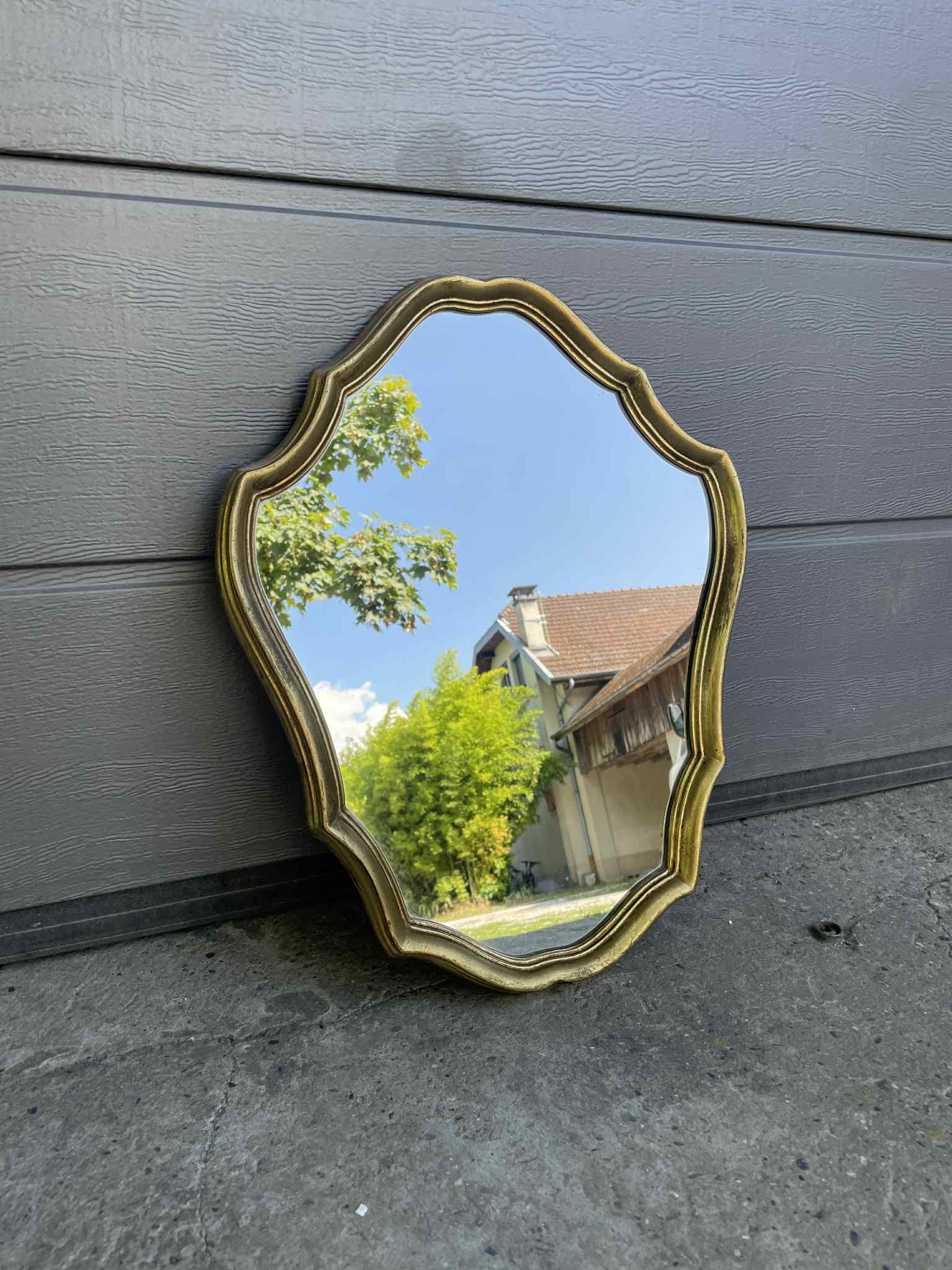 Miroir doré ancien