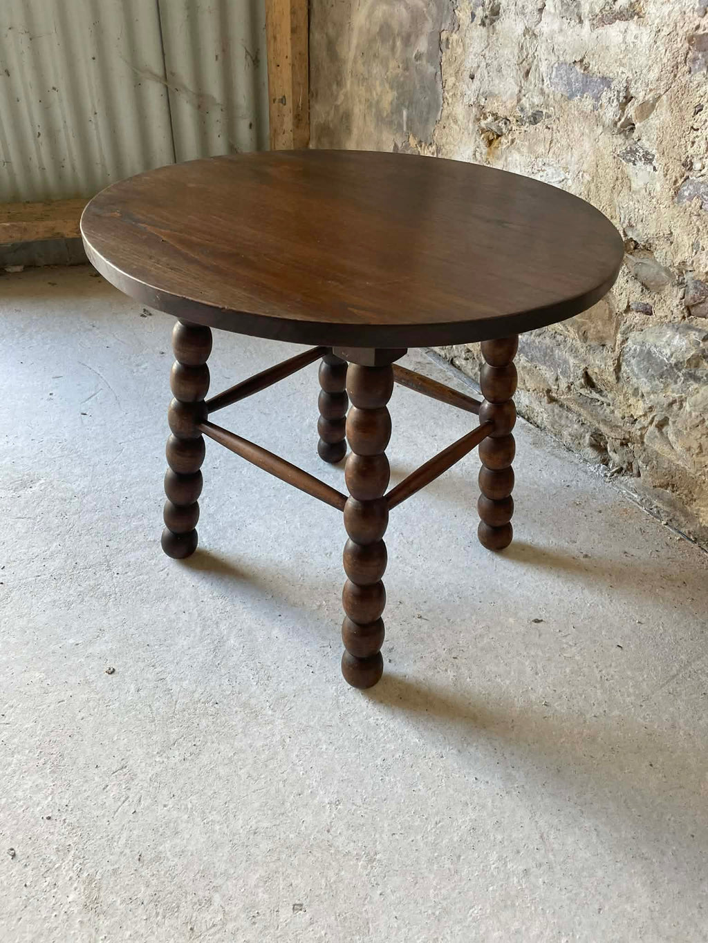 Table basse ronde en bois pieds tournés