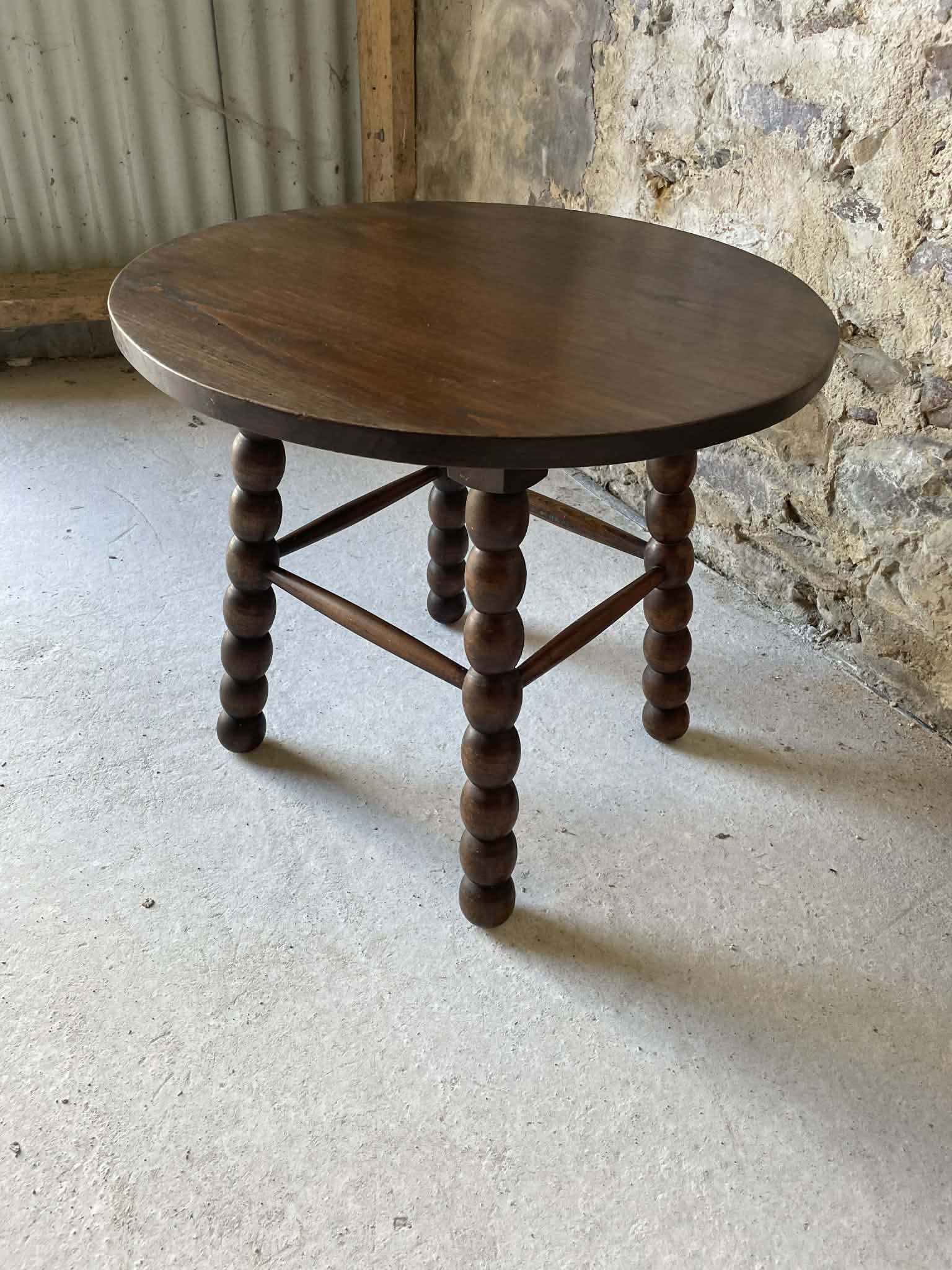 Table basse ronde en bois pieds tournés