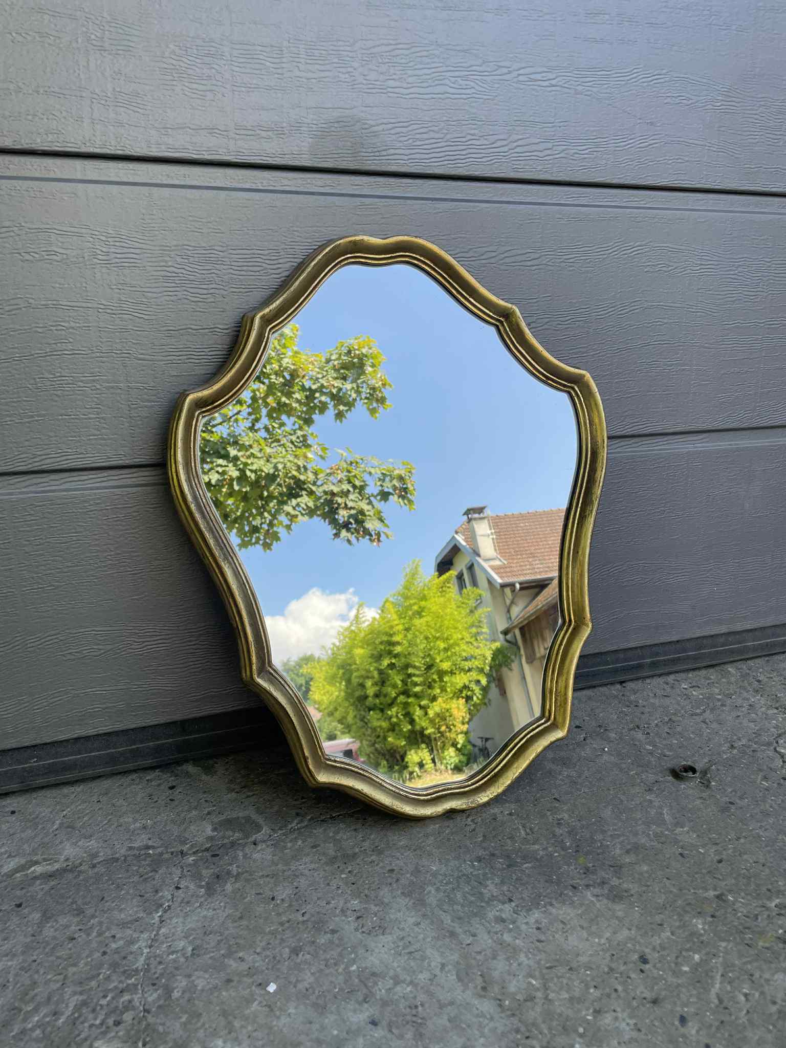 Miroir doré ancien